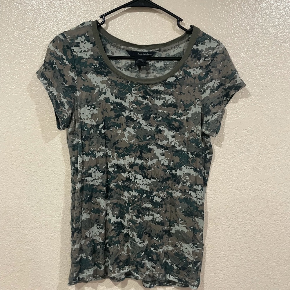 Calvin Klein camo shirt
